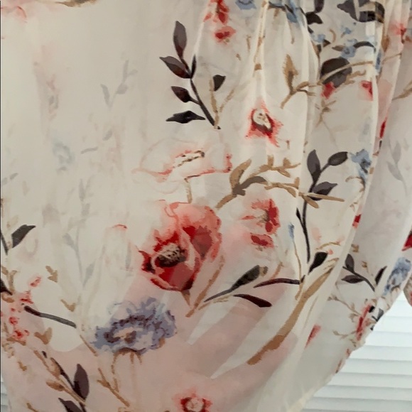 Two piece floral blouse - Picture 4 of 7